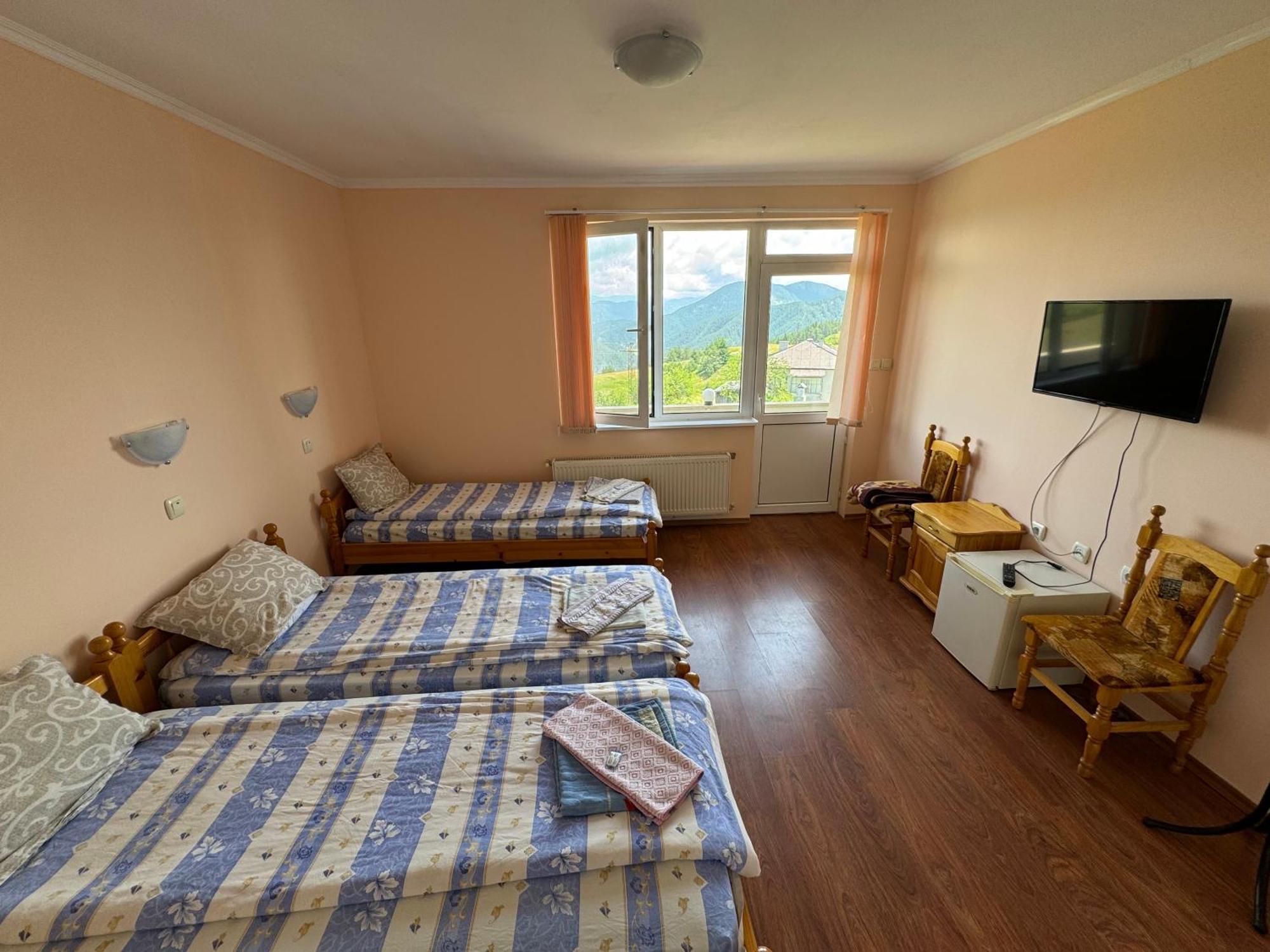 Guest House Chala Buitenkant foto