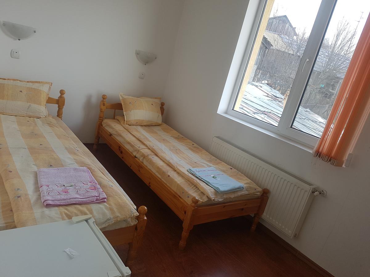 Guest House Chala Buitenkant foto
