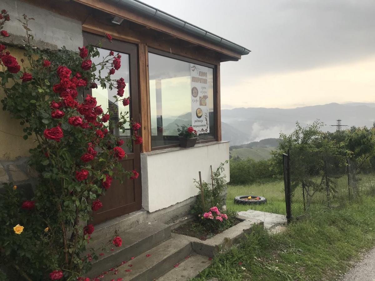 Guest House Chala Buitenkant foto